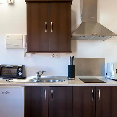 Turisticos Lobelia Apartment *