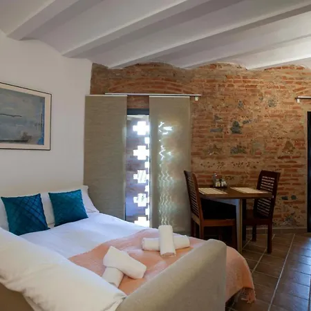 Turisticos Lobelia Apartment